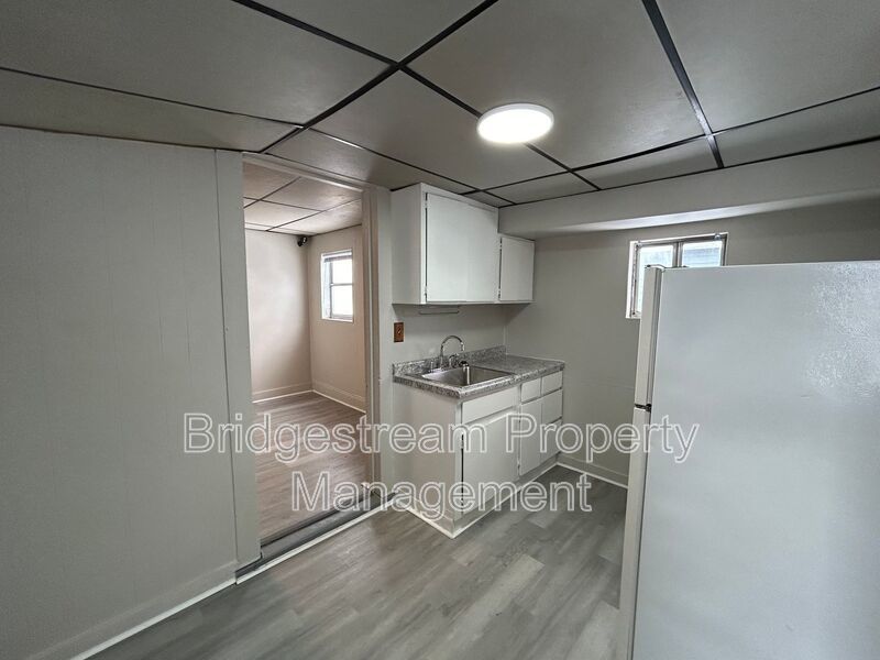 Cozy 1 Bed, 1 Bath Unit in Xenia property image