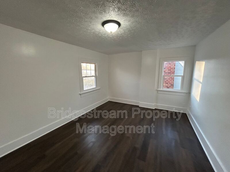 Beautiful 3 Bed, 2 Bath Home Now Available property image