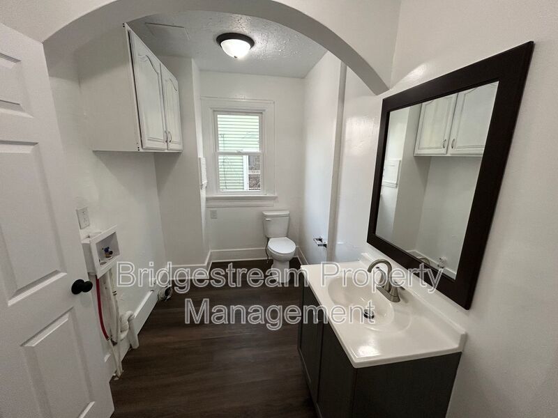 Beautiful 3 Bed, 2 Bath Home Now Available property image