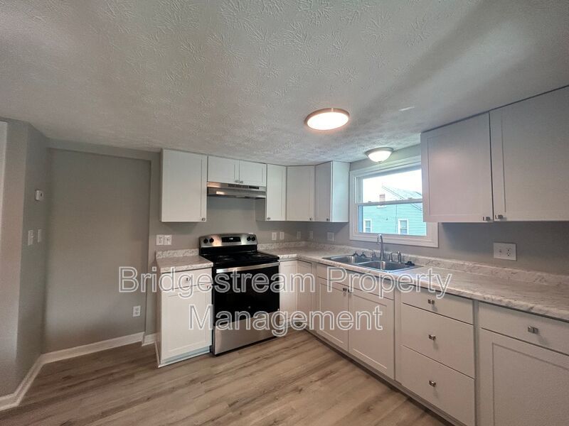 Newly Renovated 1-Bed, 1-Bath Apartment in Kettering property image