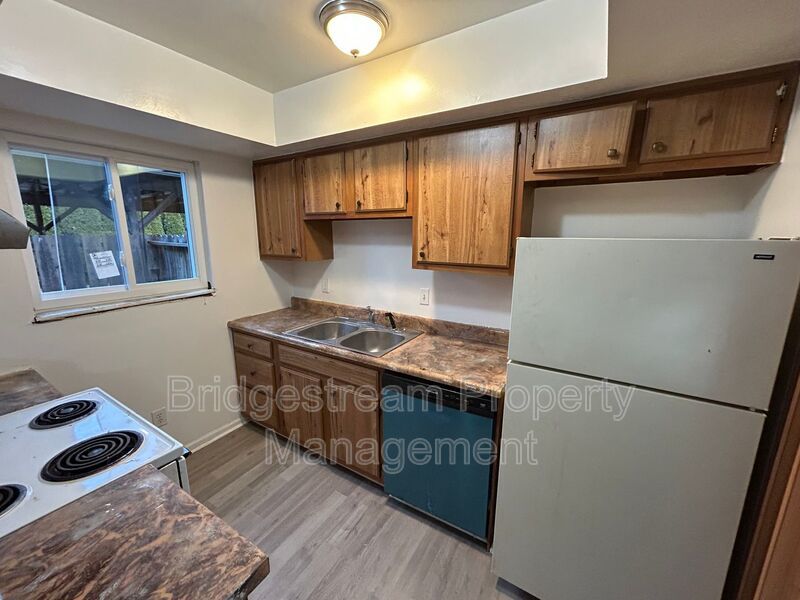 Cozy 2 Bed, 1 Bath Townhome in Vandalia property image