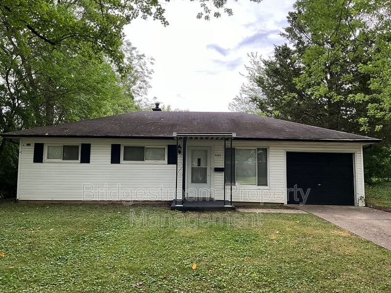 Cozy 3 bed, 1.5 bath home with 1 car attached garage in Northwest Dayton property image