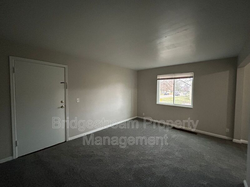 Cozy 2 Bed, 1 Bath Unit Coming Soon! property image