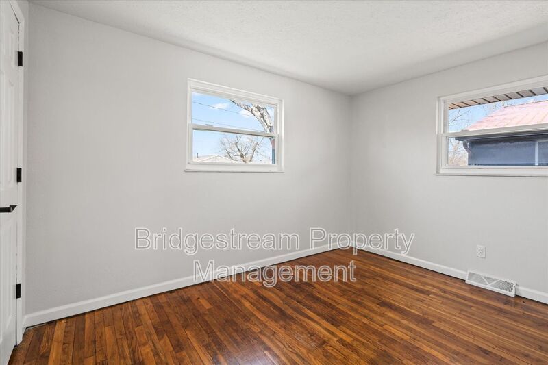 *Coming Soon* Charming, Updated 3 Bed 1 Bath Home in Riverside! property image