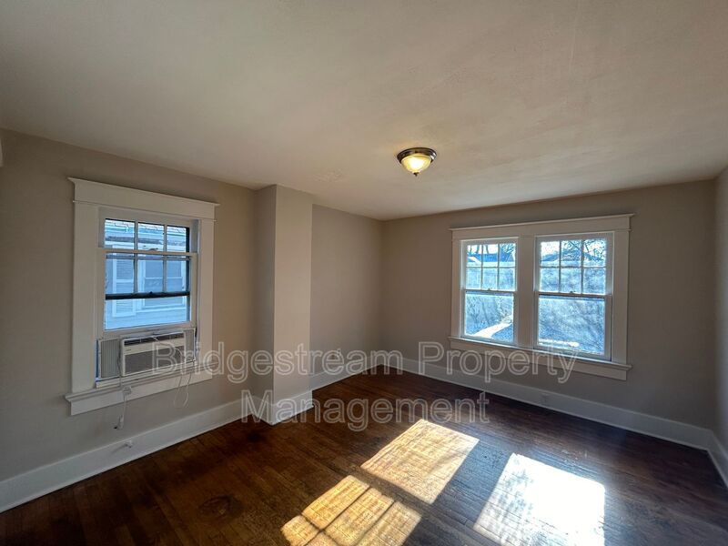 Beautiful and Spacious 3 Bed, 1.5 Bath Home in Dayton property image