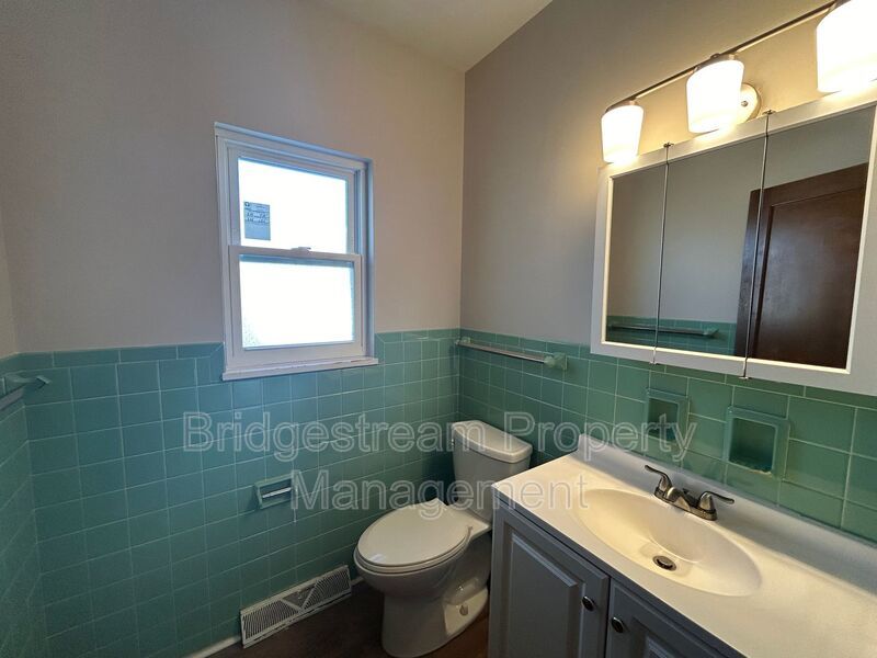 Beautiful and Spacious 3 Bed, 1.5 Bath Home in Dayton property image