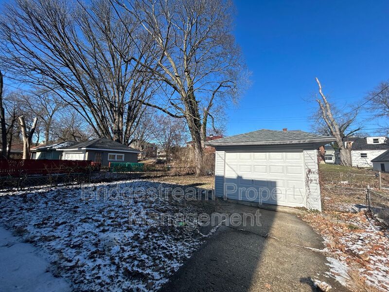 Beautiful and Spacious 3 Bed, 1.5 Bath Home in Dayton property image