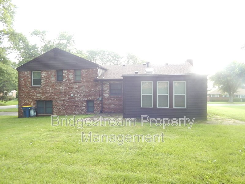 Beautiful 4 Bed, 2.5 Bath Home Now Available property image