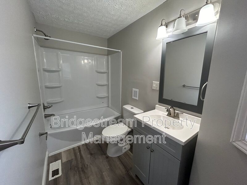 Cozy 1 Bed, 1 Bath Apartment in Xenia property image
