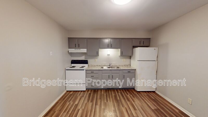Updated 2 Bed Ground Floor Apartment Coming Soon property image