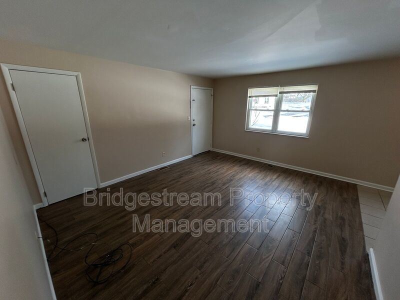 Cozy 2 Bed, 1 Bath Apartment Now Available property image
