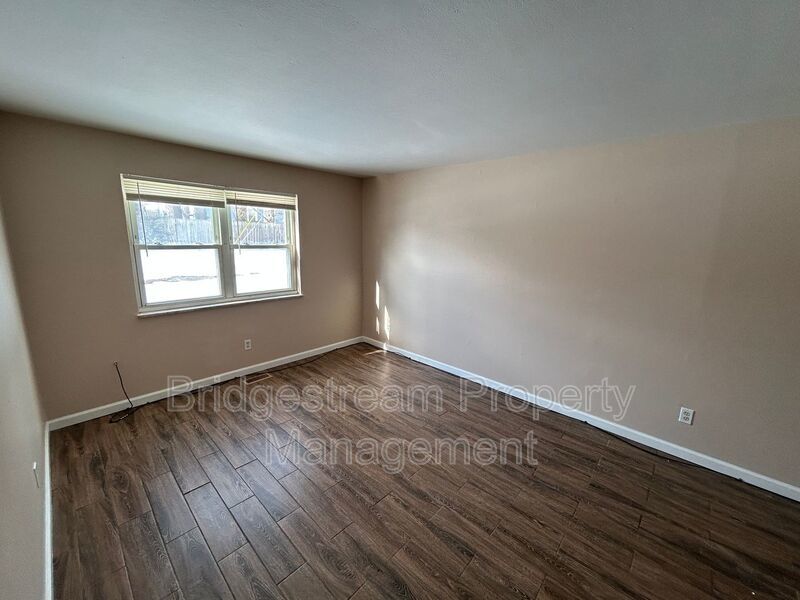 Cozy 2 Bed, 1 Bath Apartment Now Available property image