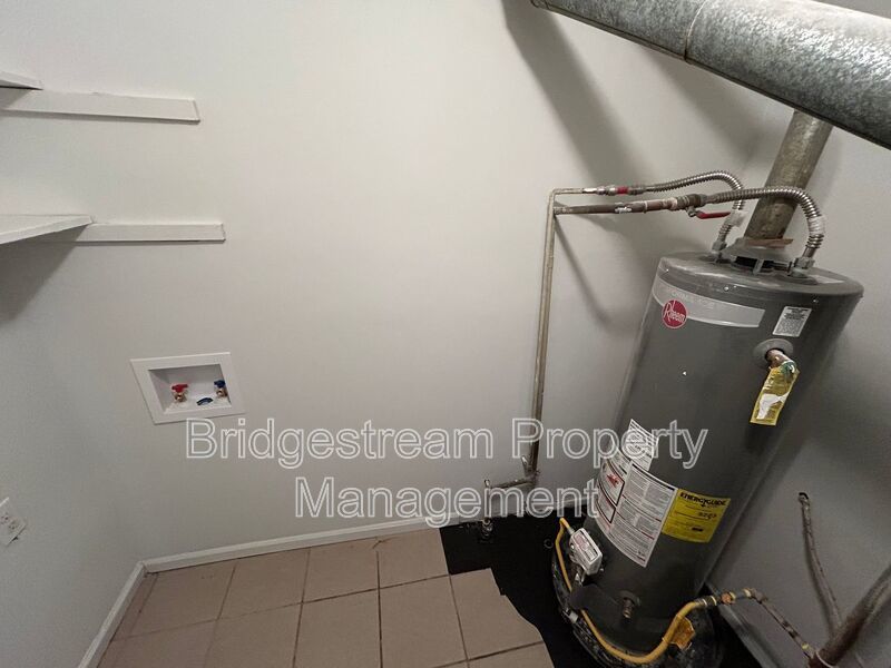 Cozy 2 Bed, 1 Bath Apartment Now Available property image