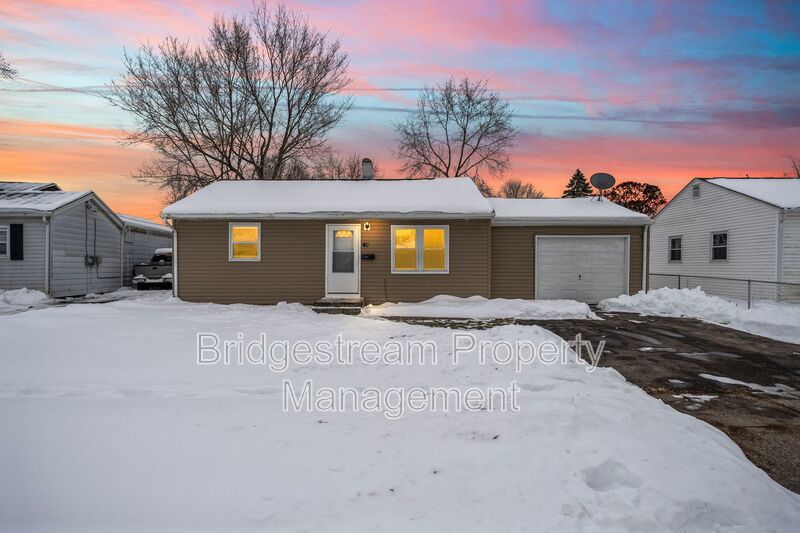 Cozy 3 Bed, 1 Bath Home in Fairborn Now Available property image