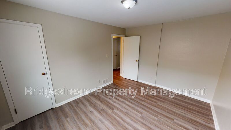 Cozy 2 Bedroom Apartment Coming Soon! property image