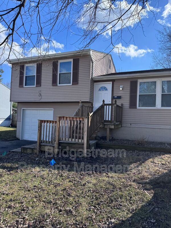 Cozy 3 Bed, 2.5 Bath Coming Soon property image