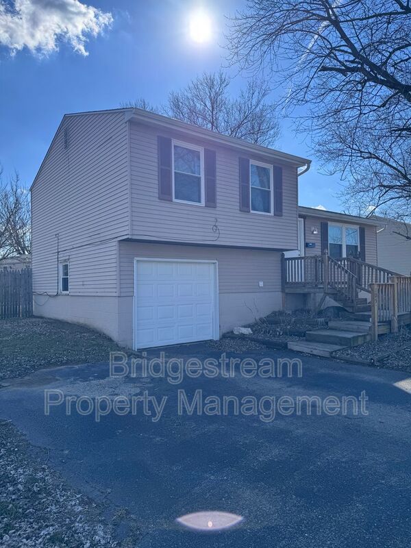 Cozy 3 Bed, 2.5 Bath Coming Soon property image