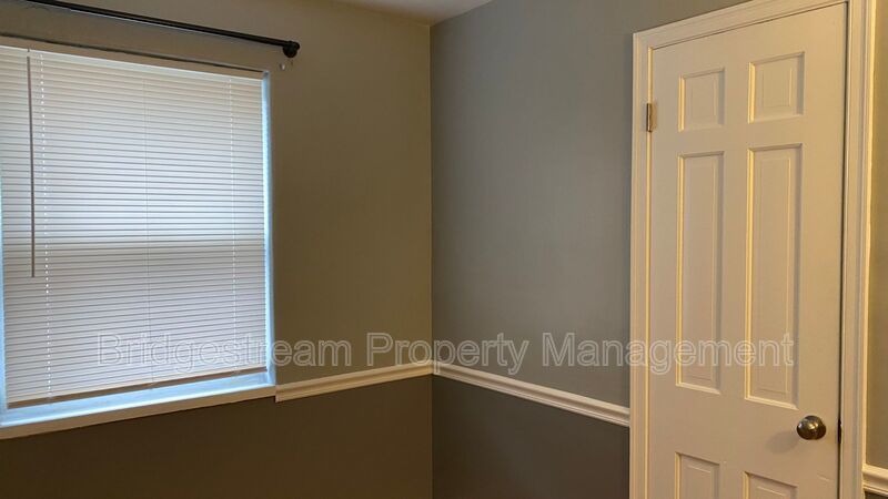 Cozy 2 Bed, 1 Bath Lower-Level Apartment property image