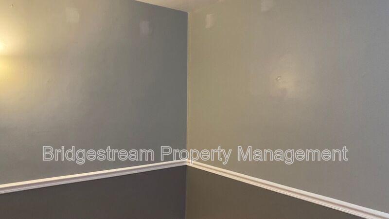 Cozy 2 Bed, 1 Bath Lower-Level Apartment property image