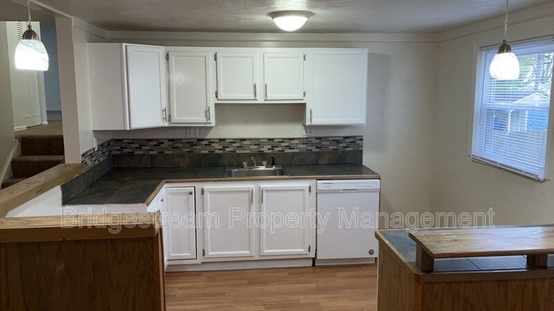 Cozy 3 Bed, 2.5 Bath Coming Soon property image