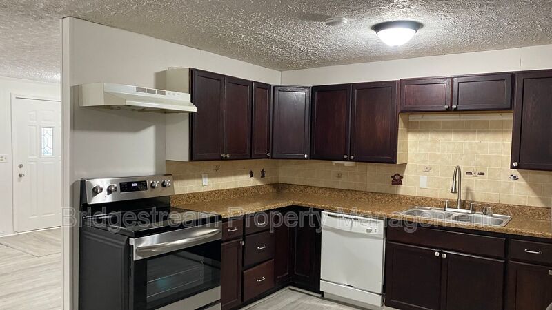 Cozy 4 Bed, 1 Bath Home Coming Soon property image