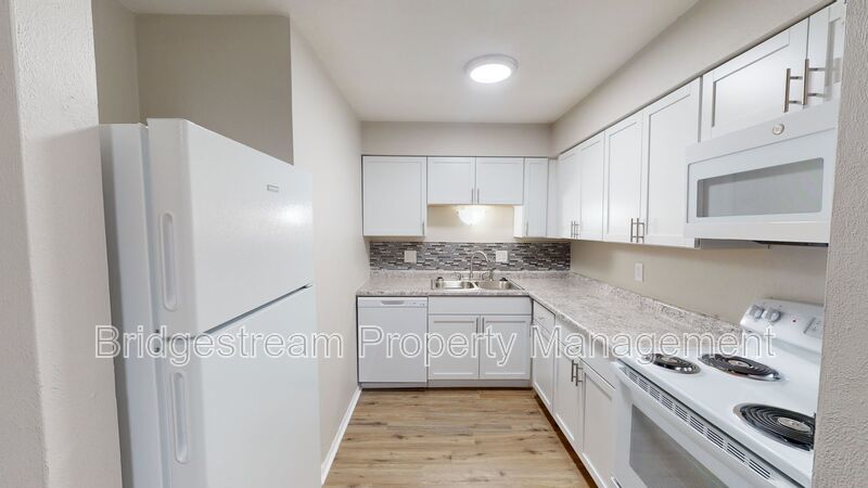 Beautiful 2 Bed, 1 Bath Apartment in Miamisburg property image