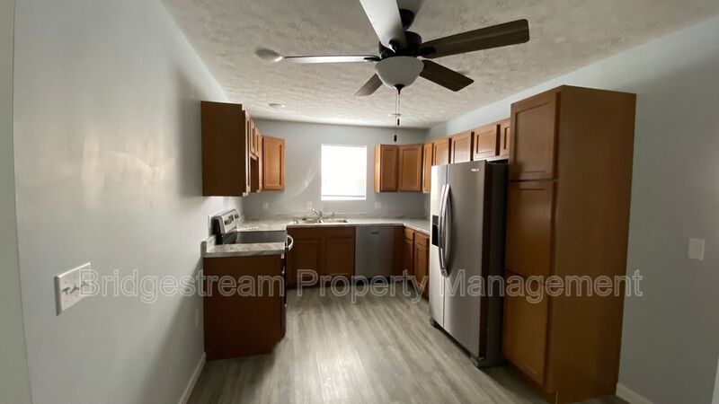 Cozy 3 Bed, 2 Bath Home Now Available property image