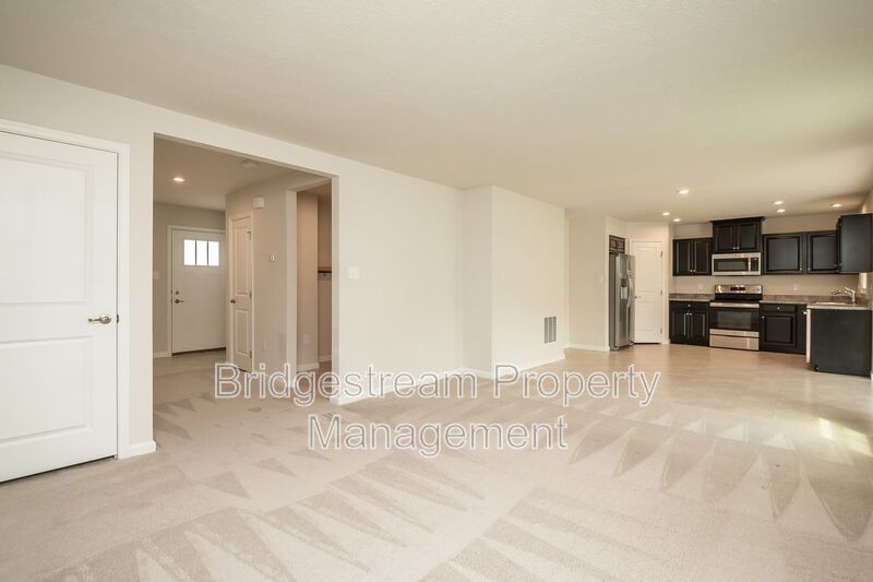 Beautiful 3 Bed, 2.5 Bath Home in Fairborn Now Available property image