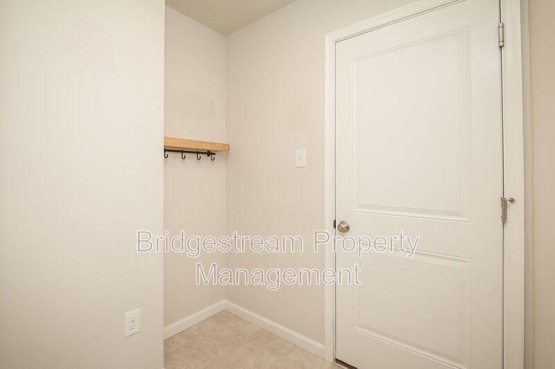 Beautiful 3 Bed, 2.5 Bath Home in Fairborn Now Available property image