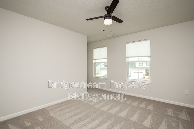 Beautiful 3 Bed, 2.5 Bath Home in Fairborn Now Available property image