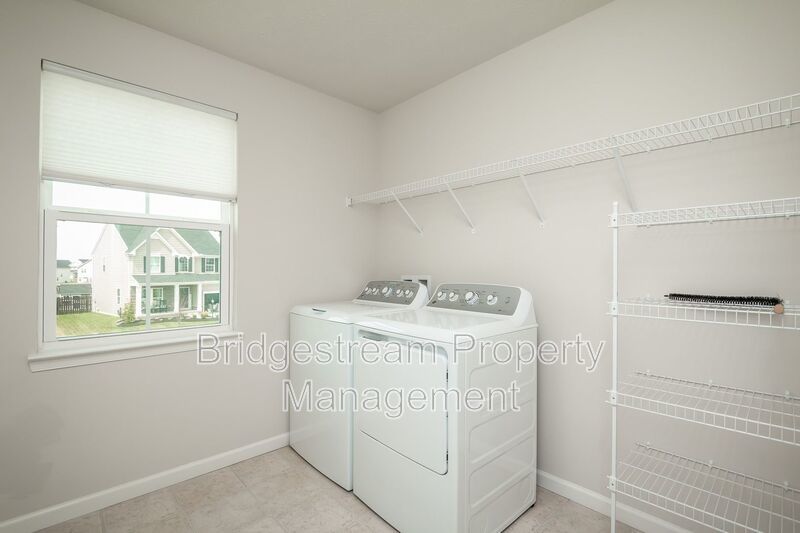 Beautiful 3 Bed, 2.5 Bath Home in Fairborn Now Available property image