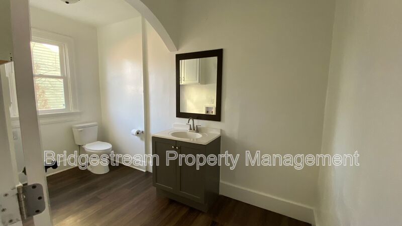 Beautiful 3 Bed, 2 Bath Home Now Available property image