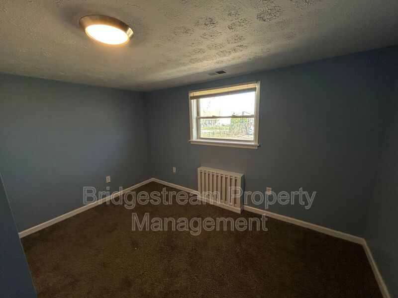 Cozy 2 Bed, 1 Bath Home Available Now property image