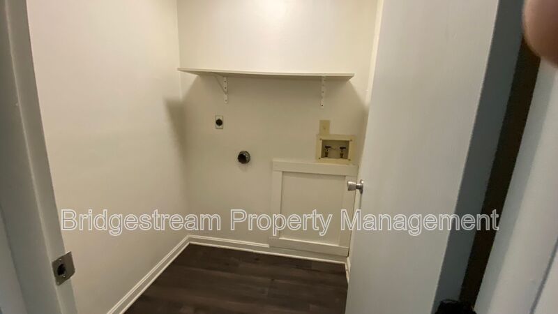 Cozy 2 Bed, 1 Bath Coming Soon property image