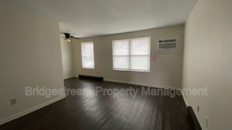 Cozy 2 Bed, 1 Bath Coming Soon property image