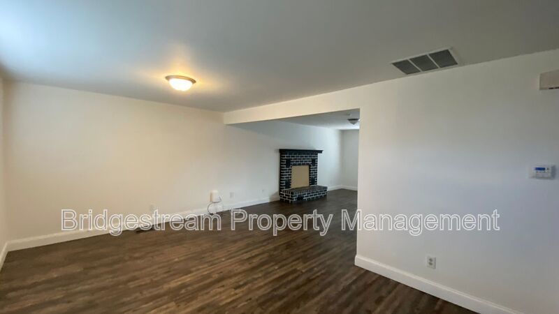 Beautiful 3 Bed, 1.5 Bath Home with 2-car Attached Garage Now Available property image