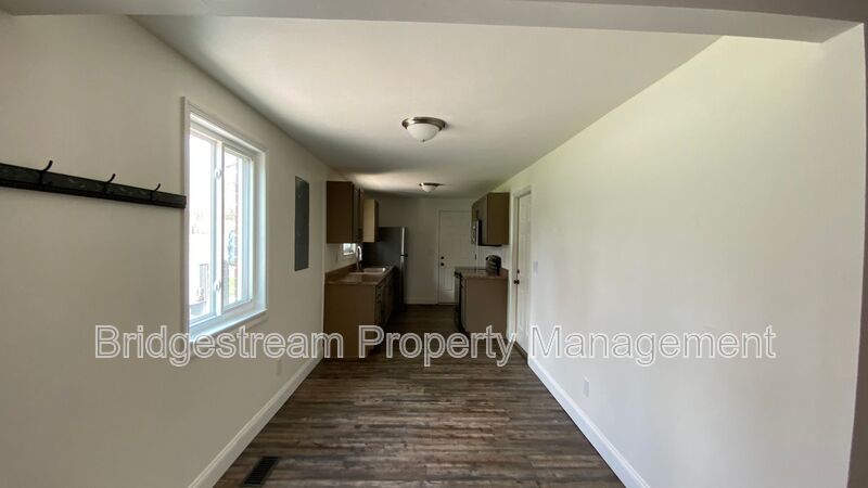 Beautiful 3 Bed, 1.5 Bath Home with 2-car Attached Garage Now Available property image