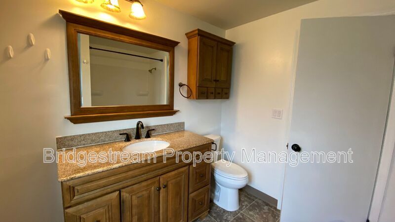 Beautiful 3 Bed, 1.5 Bath Home with 2-car Attached Garage Now Available property image