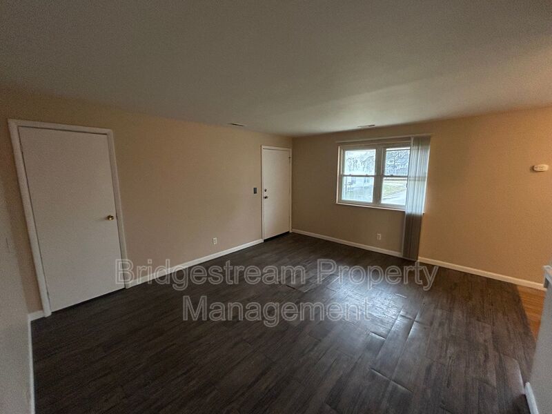 Cozy 2 Bed, 1 Bath Apartment Now Available property image