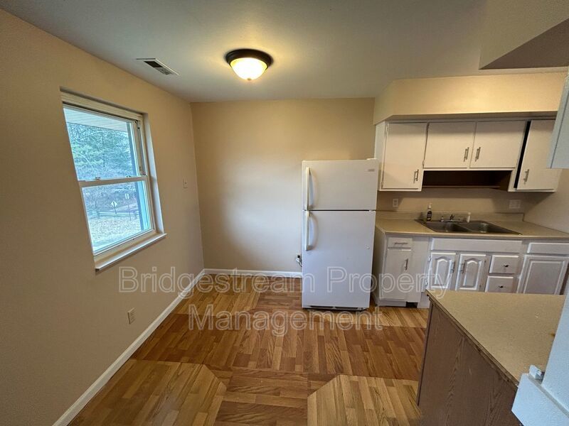 Cozy 2 Bed, 1 Bath Apartment Now Available property image