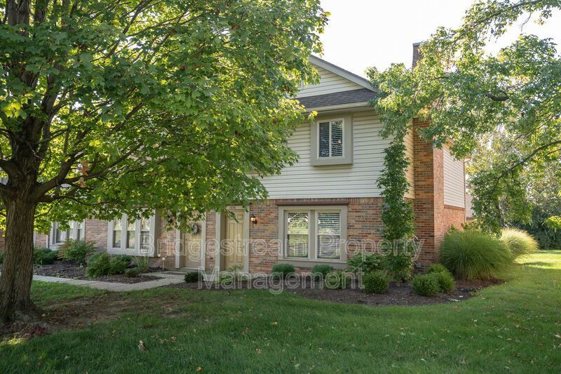 Beautiful 3 bed 2.5 bath Townhome in Centerville! property image