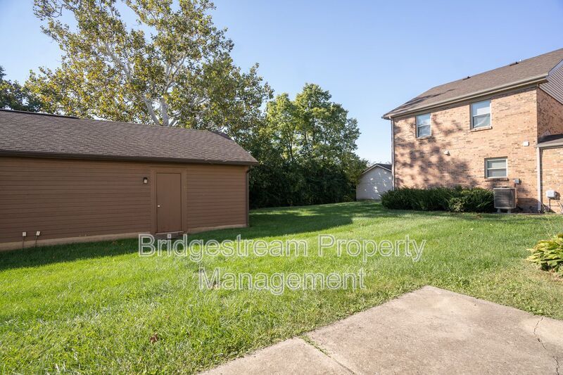 Beautiful 3 bed 2.5 bath Townhome in Centerville! property image