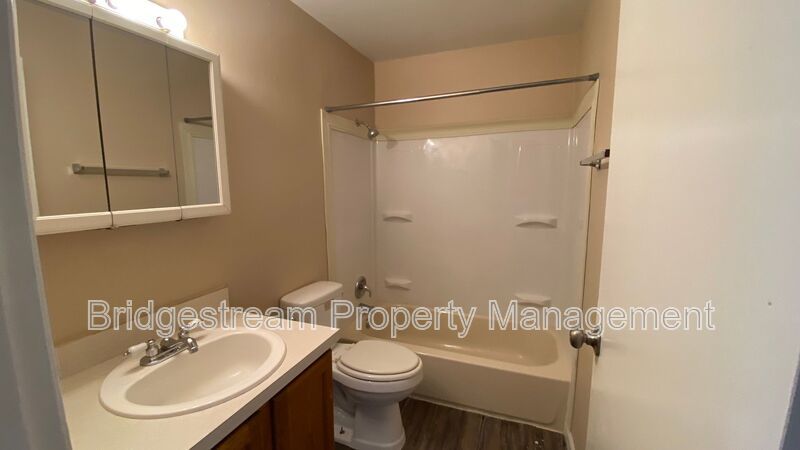 Cozy 2 Bed, 1 Bath Apartment Now Available property image