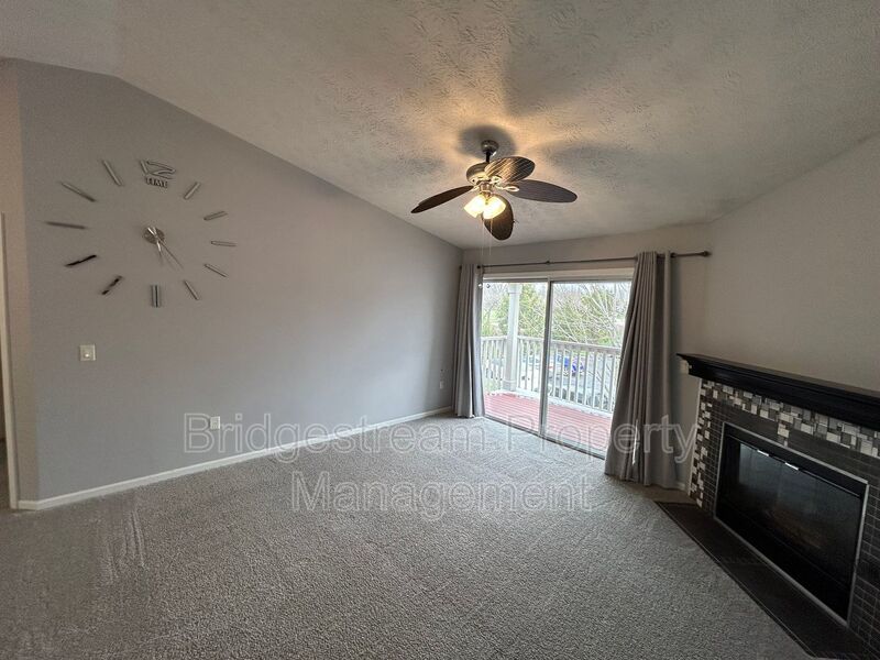 Beautiful 2 Bed, 2 Bath Condo in Centerville property image