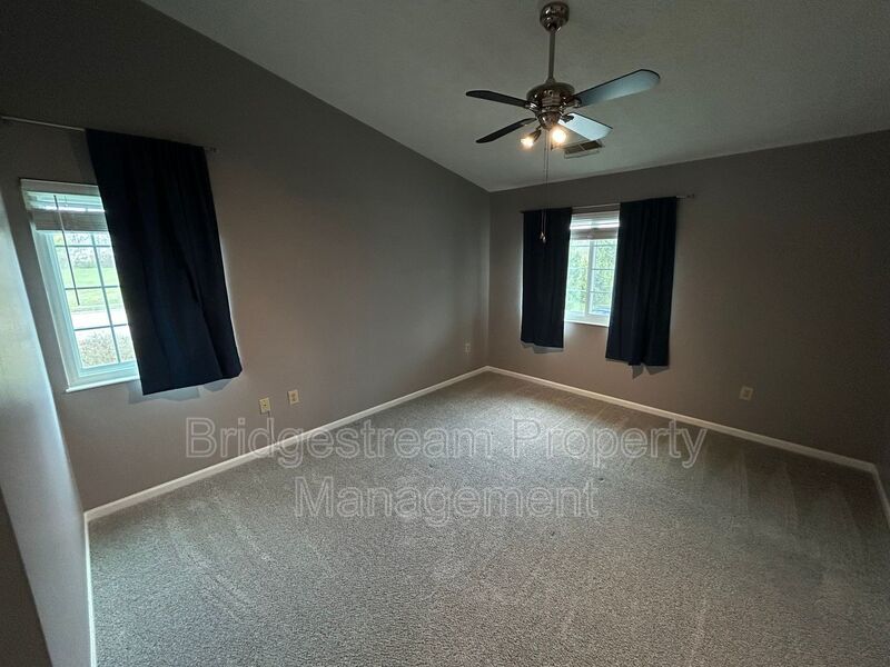 Beautiful 2 Bed, 2 Bath Condo in Centerville property image