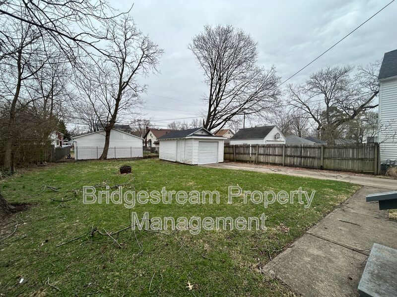 Cozy 3 Bed, 2 Bath Coming Soon property image