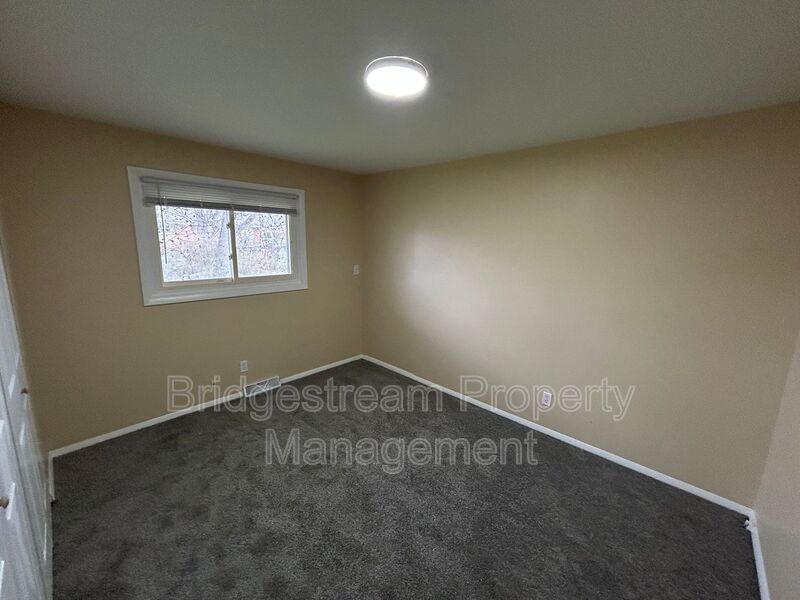 Cozy 3 Bedroom, 1 Bath Home in Trotwood Now Available property image