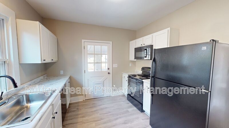 Beautiful 2 Bed, 1 Bath Home Coming Soon property image