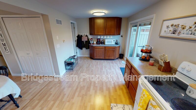 Beautiful 2 Bed, 3 Bath Condo Coming Soon property image