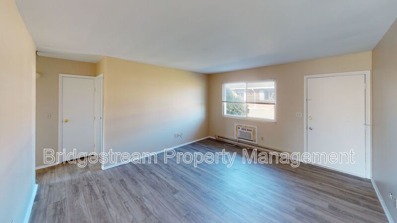 Cozy Ranch Style 2 Bed, 1 Bath Unit in Huber Heights property image